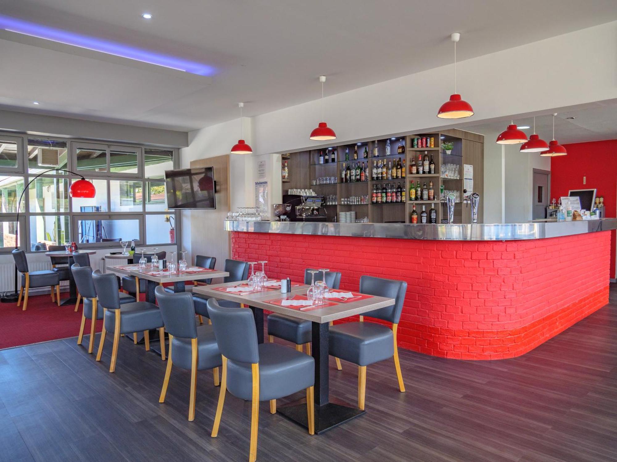 Hotel Restaurant Les Jardins D'Épône Kültér fotó